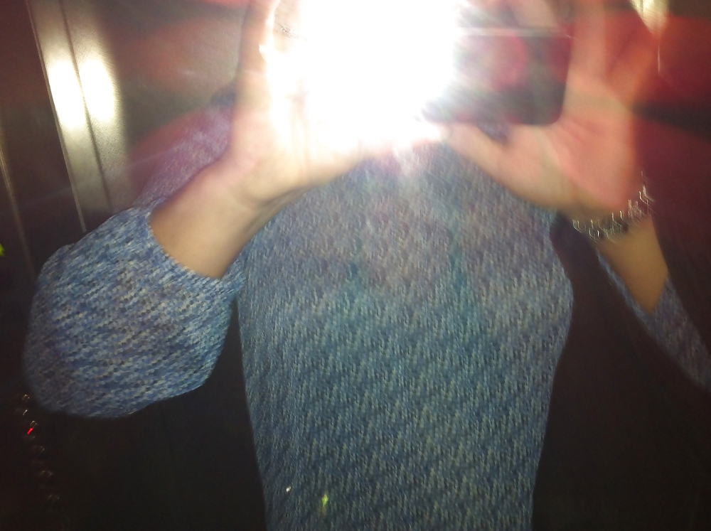 Seul cherche personne
 #13949997