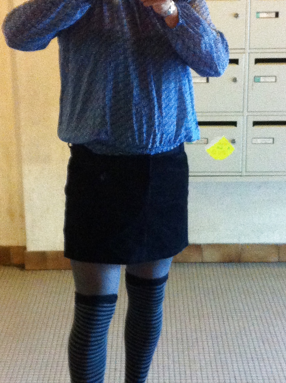 Seul cherche personne
 #13950012