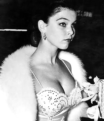 Yvonne craig #17290546