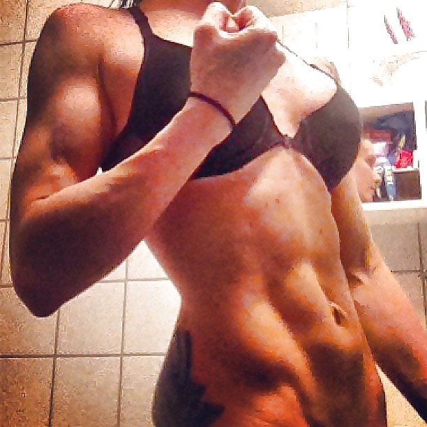 Perfect hot MUSCLE GIRL #16777975