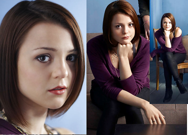 Kathryn Prescott (fave Promis) #14252902