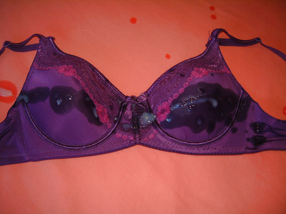 Pourpre Soutien-gorge Cum #21867209