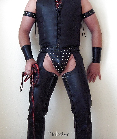 Mich In Leder #17099029