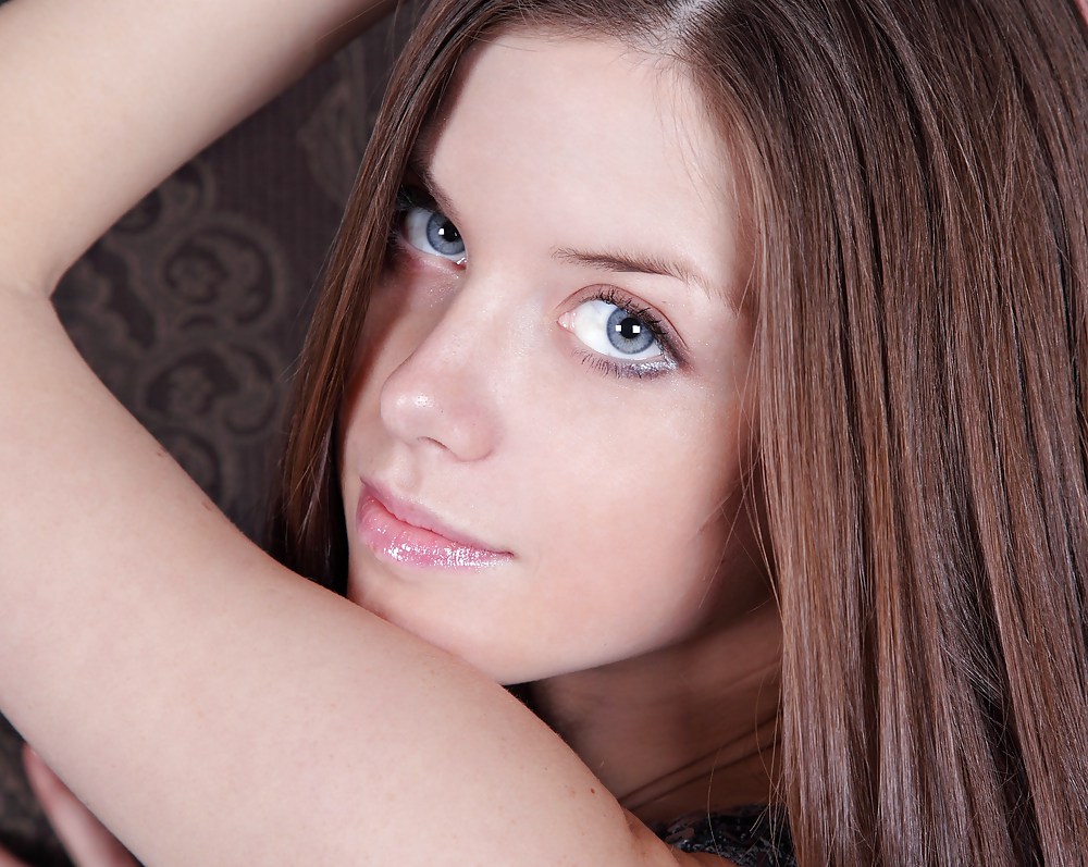 Anita 2  N15 #8813151