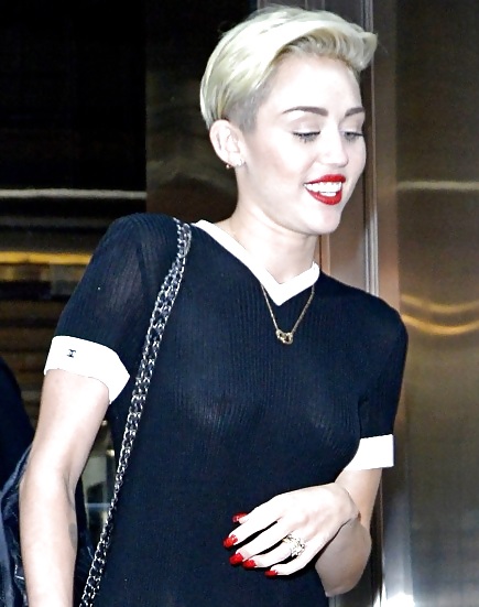 Miley Cyrus Schritt Schuss #16365134