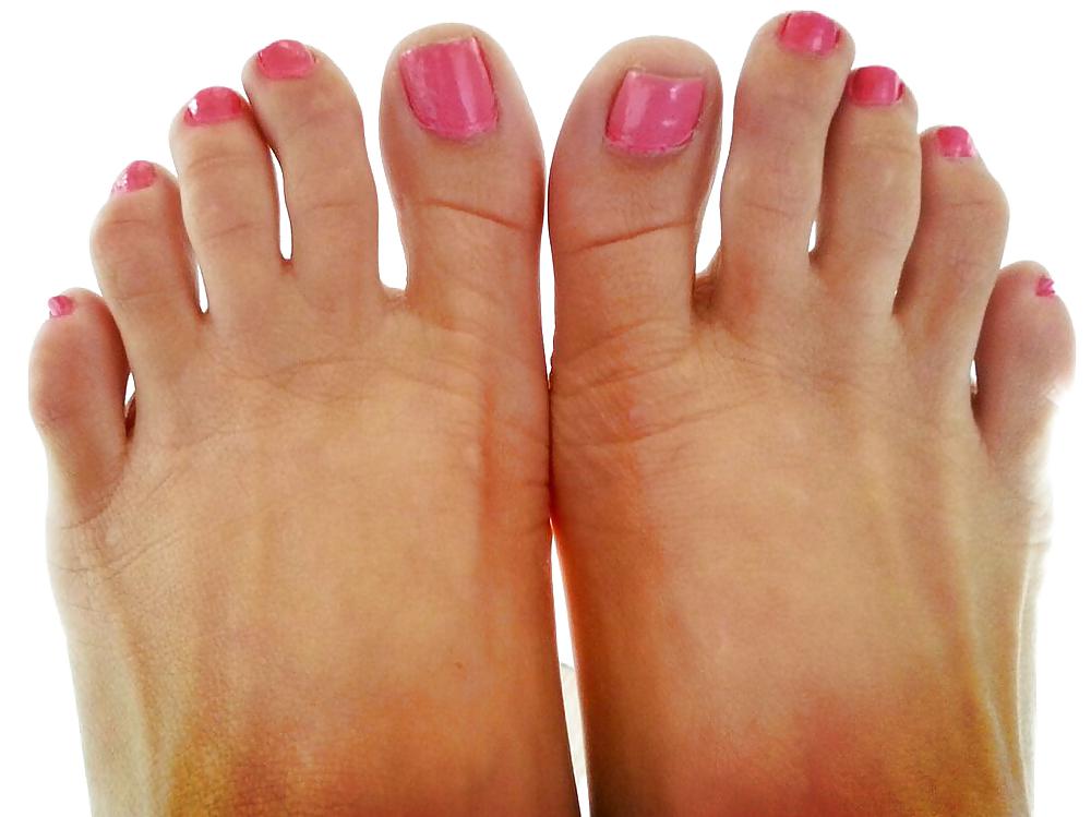 Beautiful toenails #18345006