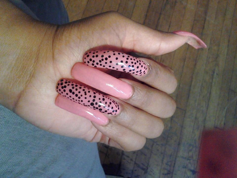 Chicas negras con uñas largas y uñas de los pies 2
 #15002945