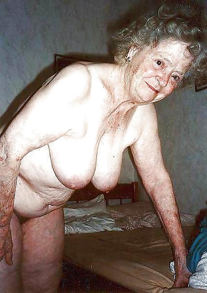 Some horny Grannies pics #19693530