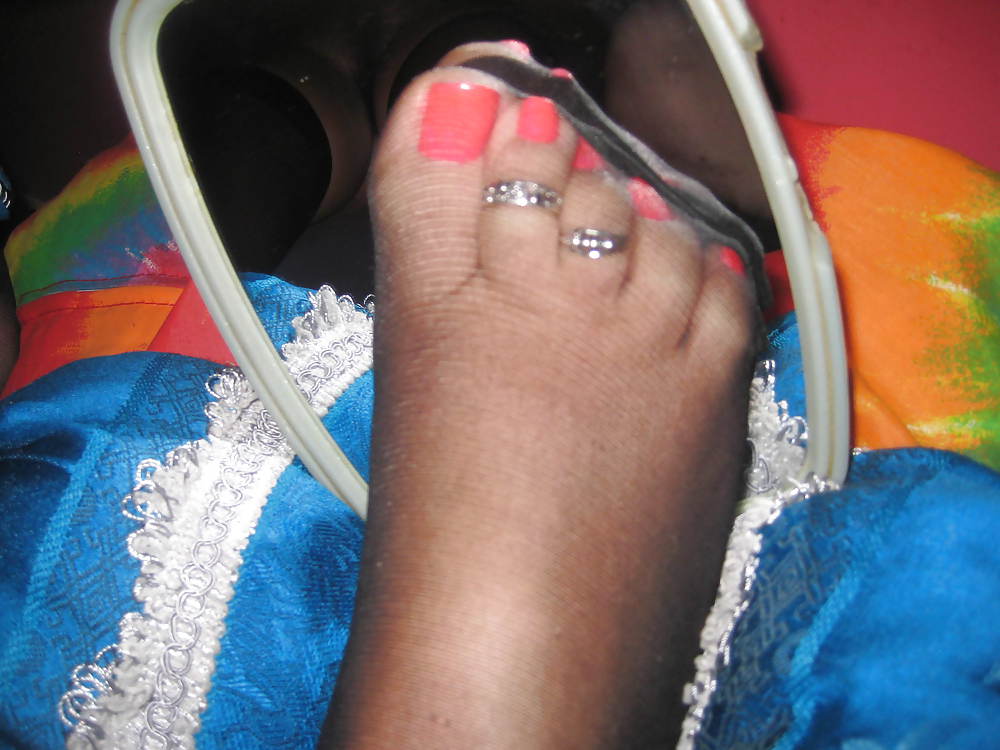 Sexy pies de nylon dedos de los pies fetiche 
 #10055459
