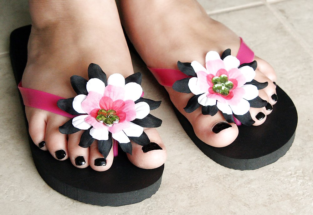 Pies chanclas
 #16533079