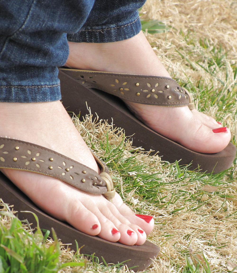 Füße Flip-Flops #16533113