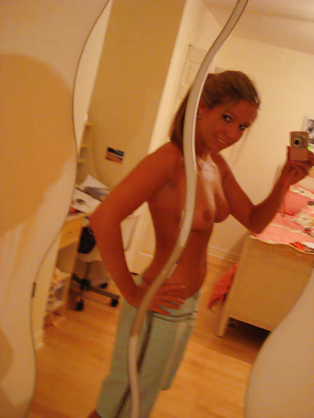 Blondie Horny #9373473