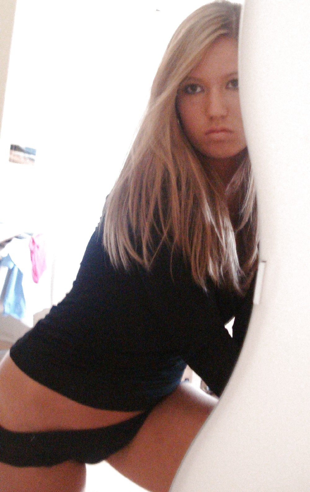 Blondie Horny #9373713