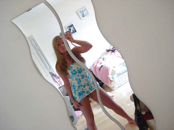 Blondie Horny #9373796