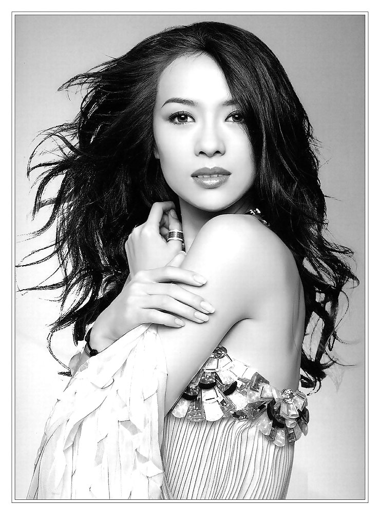 Zhang Ziyi By twistedworlds #12301067