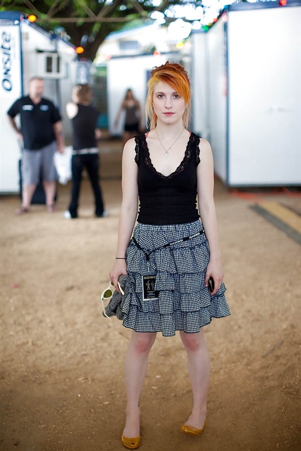 Hayley Williams Collection (With Nudes and Fakes) #15930840