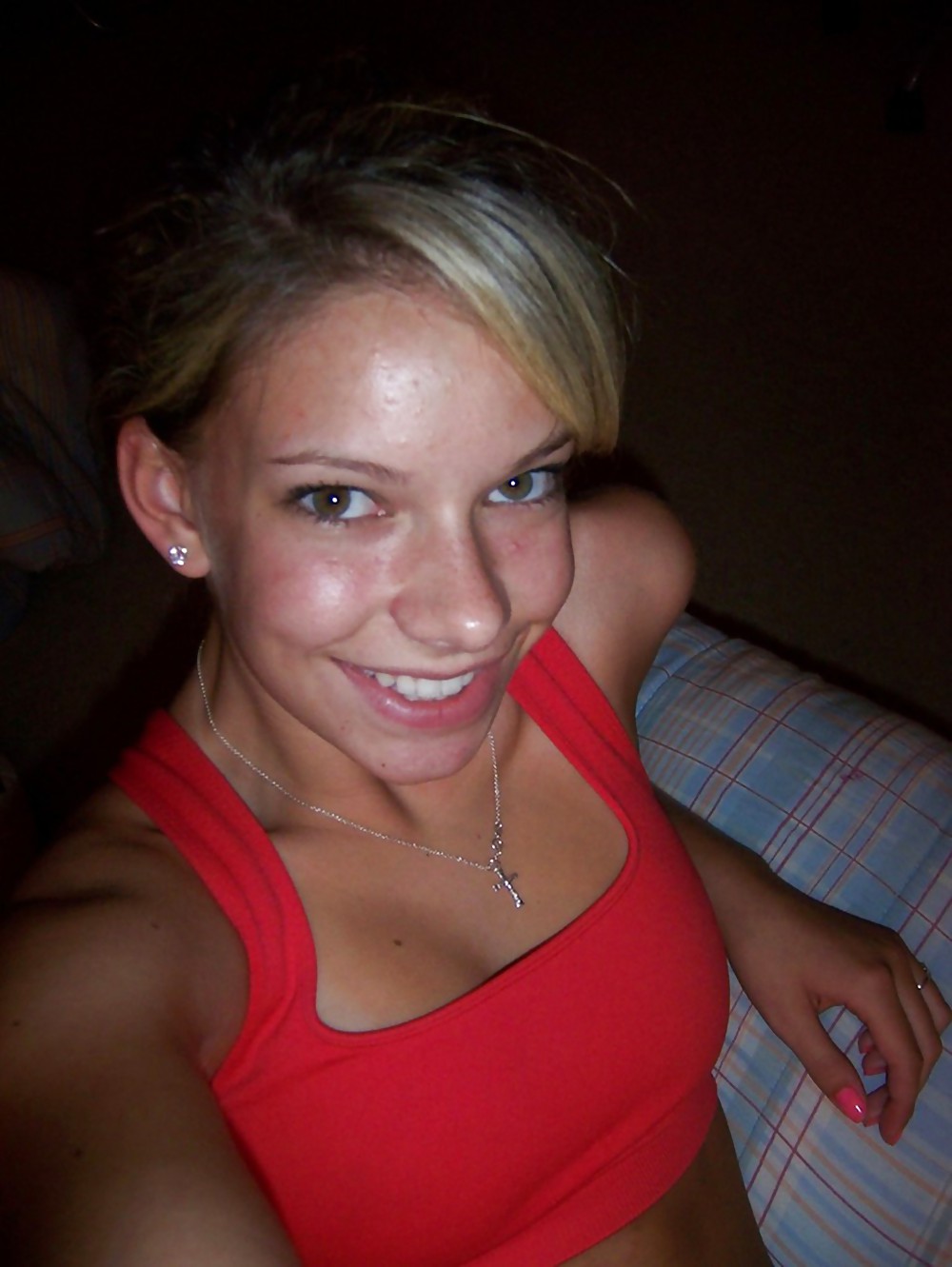 Pretty Amateur Allie #19947815