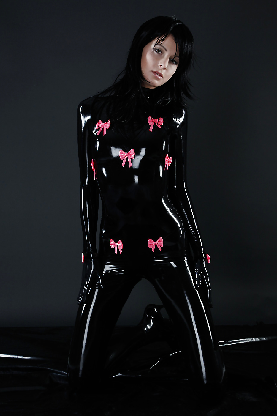 ラテックスのアレナ
 #17938775