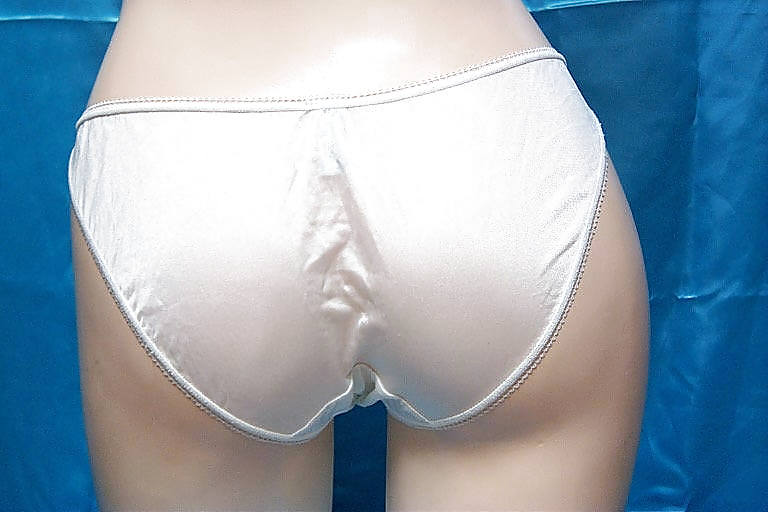 Nylon Panties on Mannequins #8657315