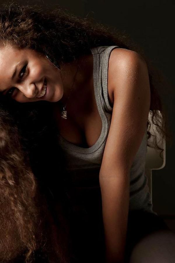 ランダムガール
 #11918754