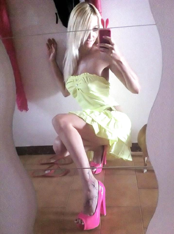 ランダムガール
 #11918802