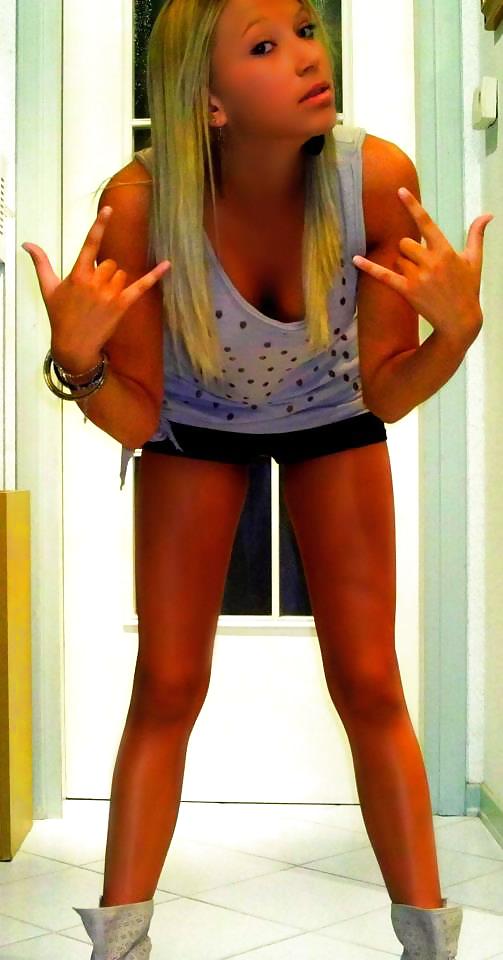 Chicas al azar
 #11919009