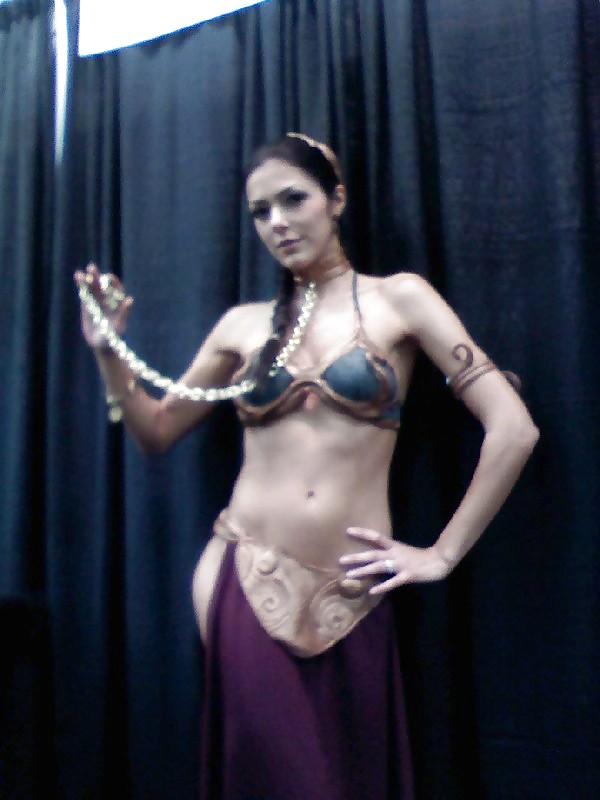 Adrianne Curry Cosplay #10673824
