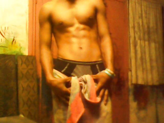 Polinesia testigo de jehová predicador de la polla de la torre de vigilancia
 #13206844