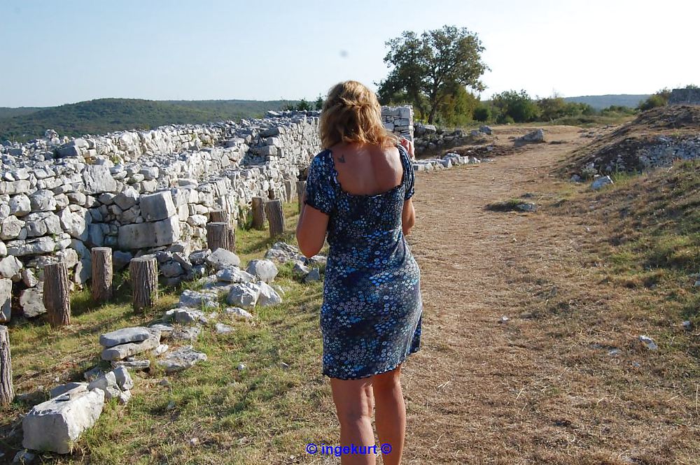 In Monkodonia 2 #6196930