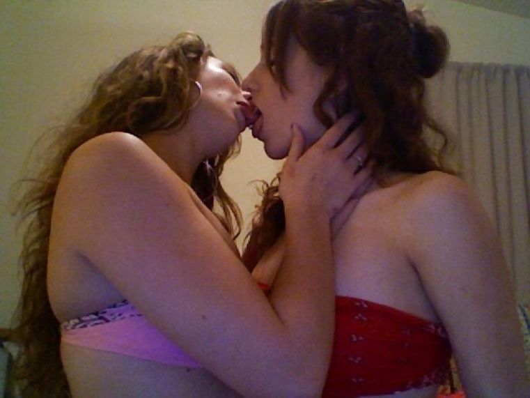 Lesbian Kiss #2531014