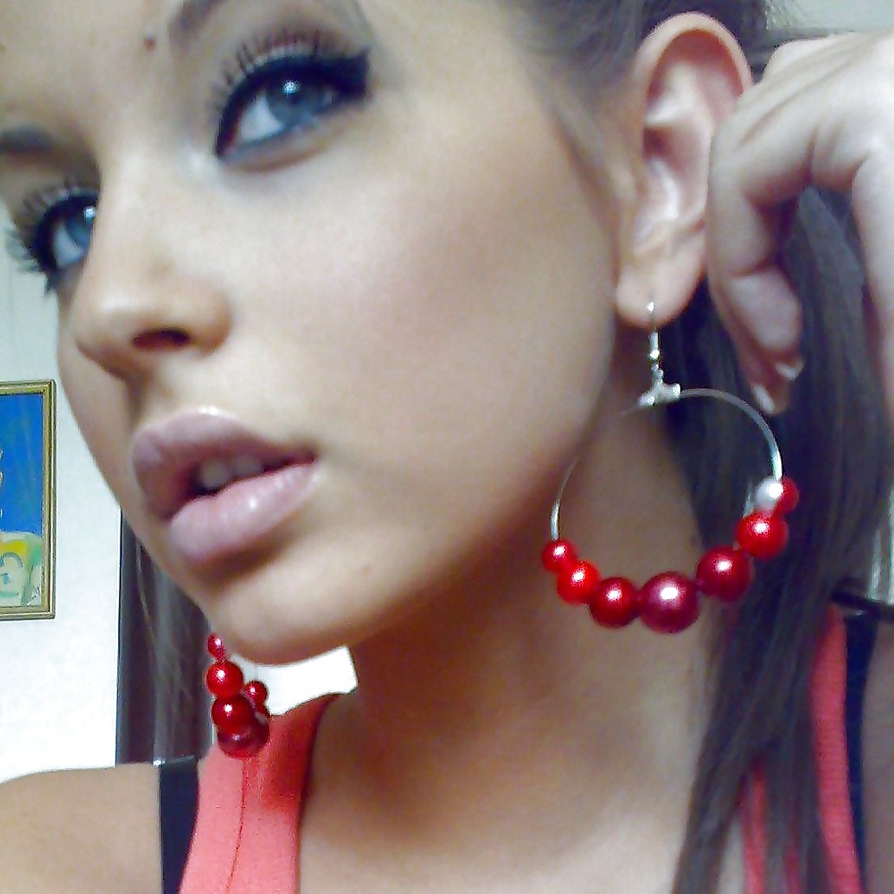 Make-up Make-up # 4 #22432360