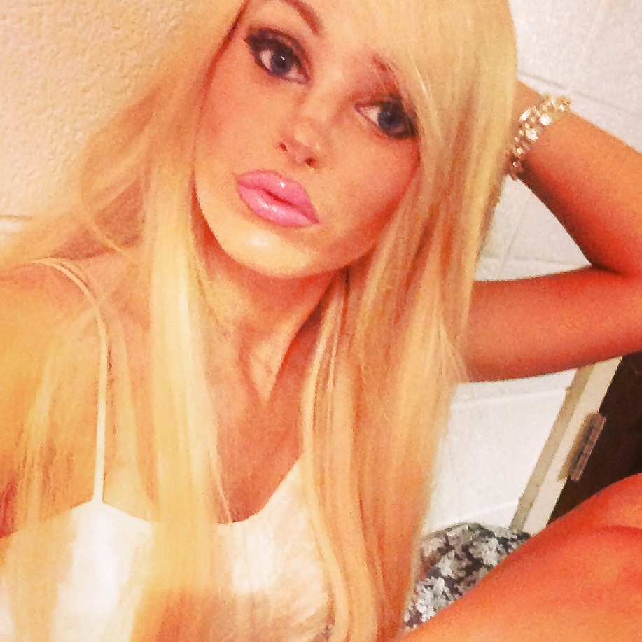 Make-up Make-up # 4 #22432493