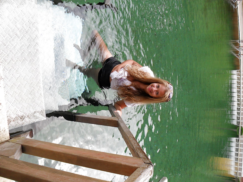 Arousing Gatinha de aia2