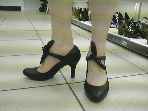 Feet of real girls in CFM shoes #3474569