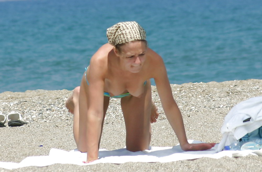 Sono un nudista da spiaggia
 #3198412