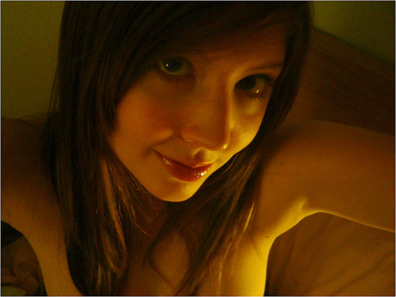 Amateur Redhead Kate Likes Take Sexy Nudes #3062179