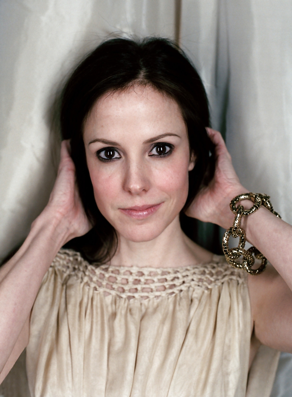 Mary-Louise Parker (HQ) #13004388