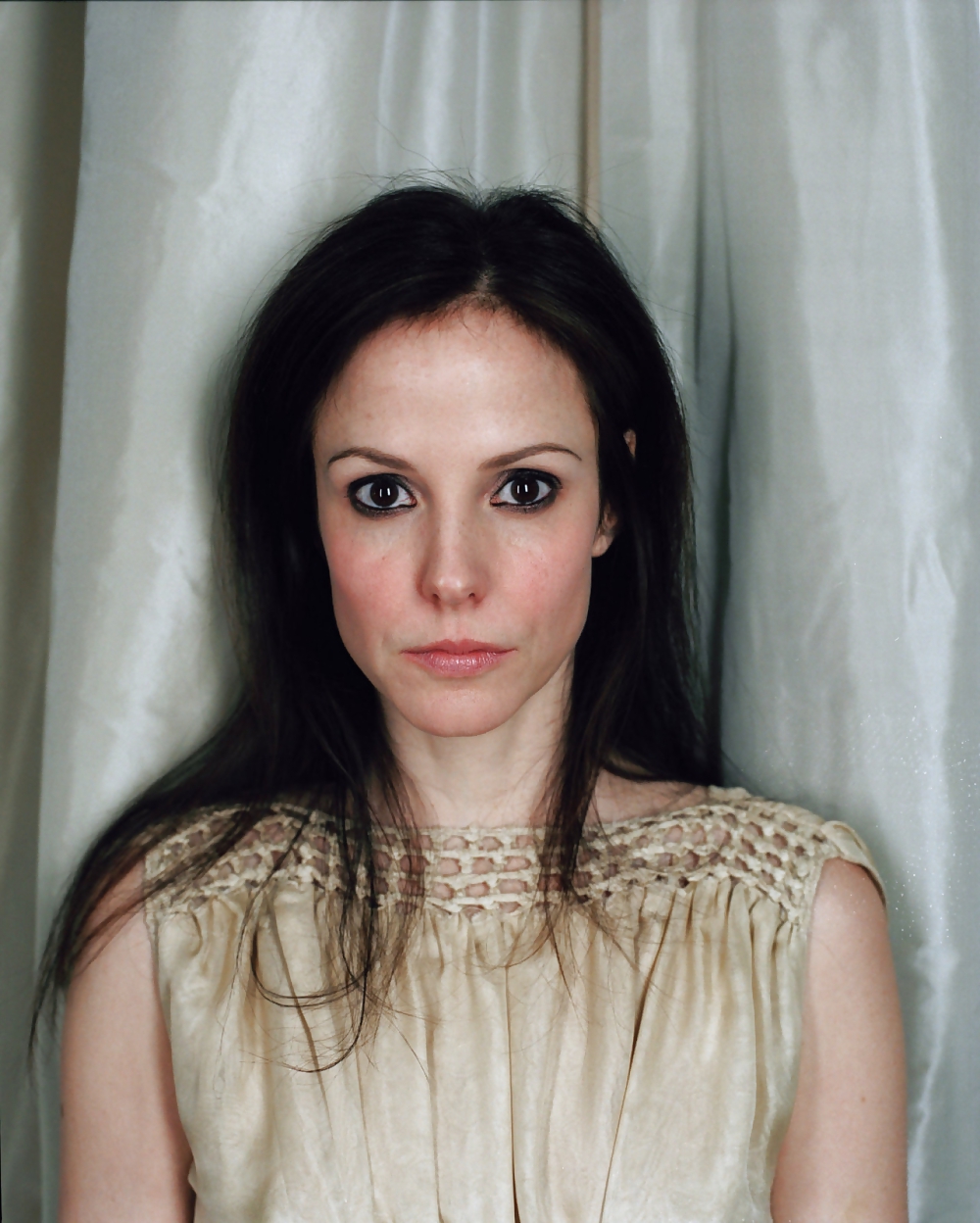 Mary-Louise Parker (HQ) #13004399