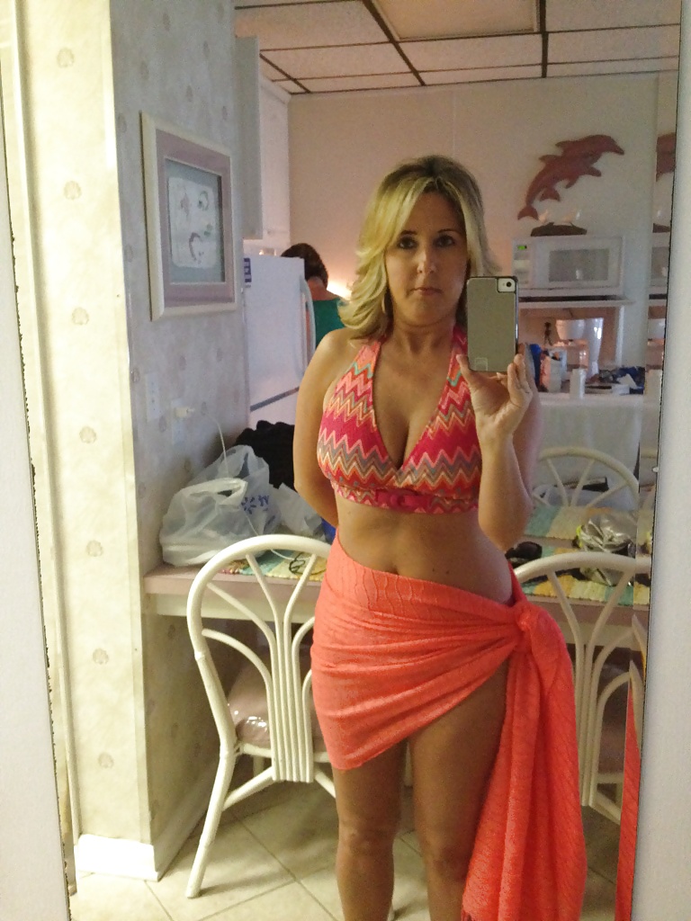 Insegnante milf di 2° grado che ama il dp
 #8934835