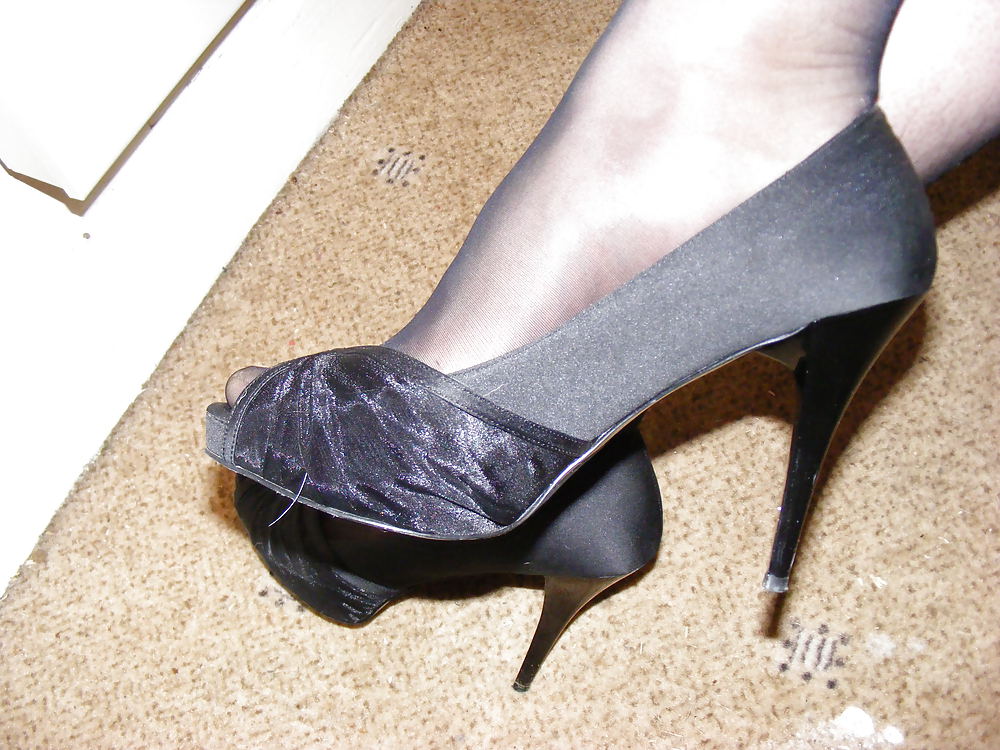 More High heels, a big cock and a dildo again! #5231083