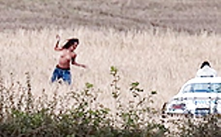 Rihanna in topless sul set del video musicale We found love
 #7516065