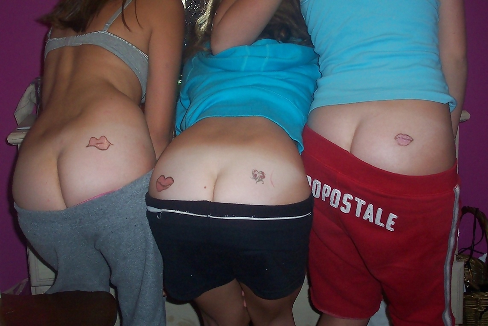 Hot Teens Mooning 2 #4484569