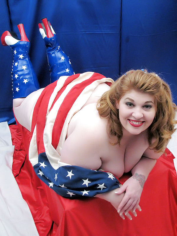 Redhead SSBBW showing her patriotism and her huge ass #4559037