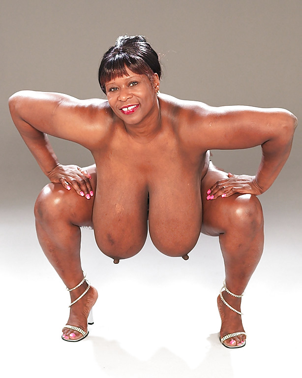 YES HUGE  BIG  T I T S  #2461481