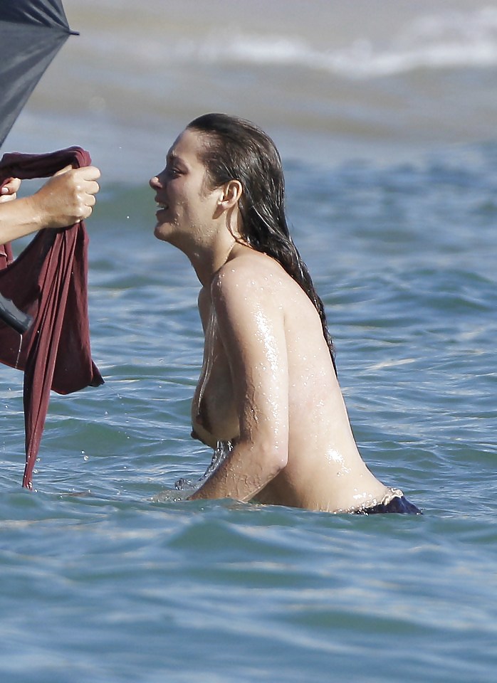 Célébrités à La Plage Ii #9513709