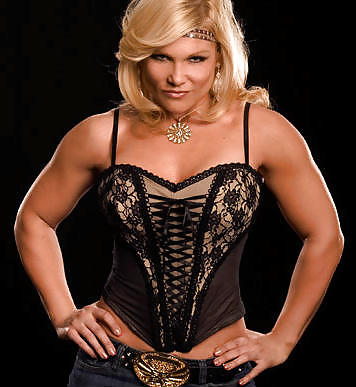 Beth Phoenix WWE Diva  #12798642