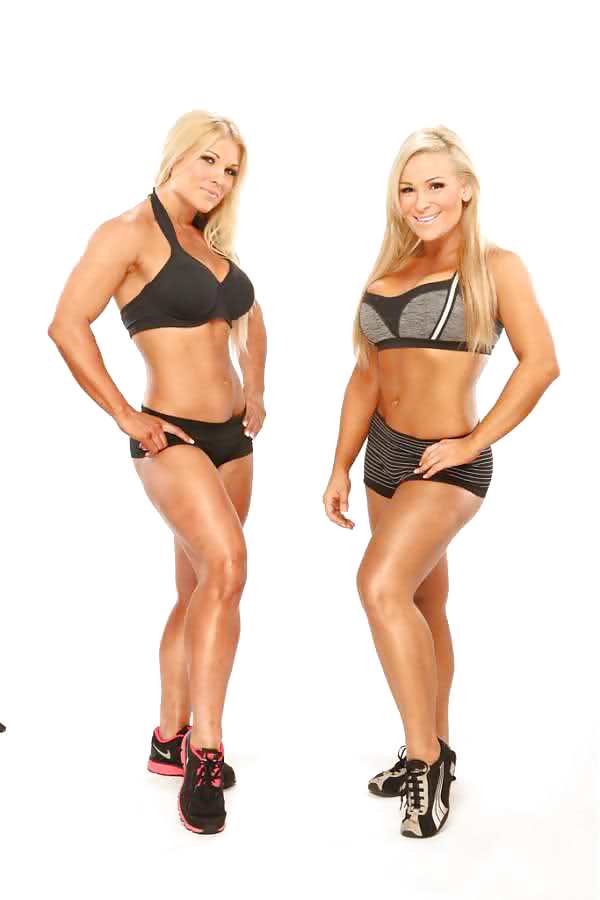 Beth Phoenix WWE Diva  #12798681