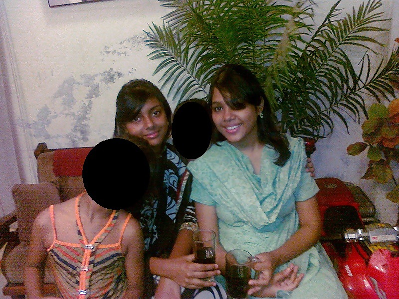 Nabila with Parijat at her home. COMMENTS & FAKES #17935054