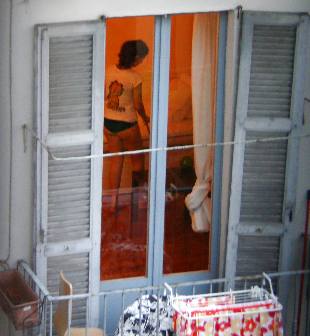 La vecina del segundo piso #11276561