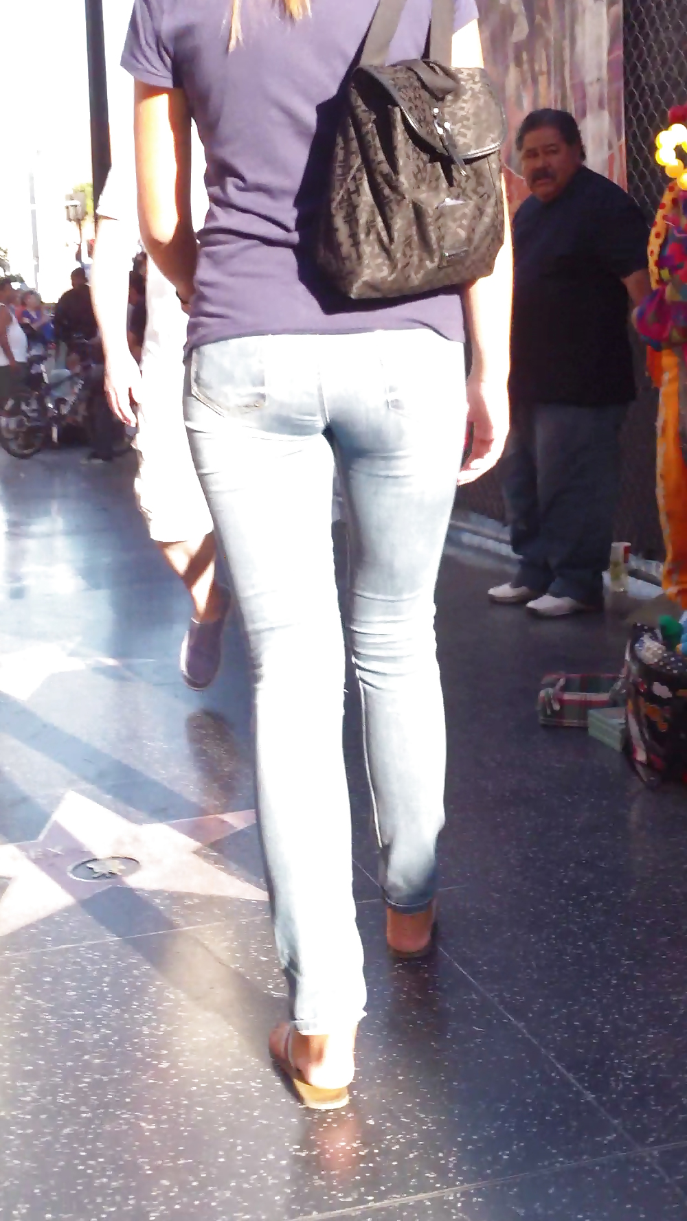 Long Tall jeune Ass & Fesses Sexy En Jeans #21780943